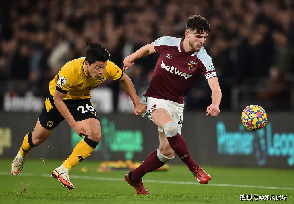 纽约尼克斯迎英超关键赛，集结日临场应变，质疑声仍在，数据趋势出现新变化(soranokisekithe1st)