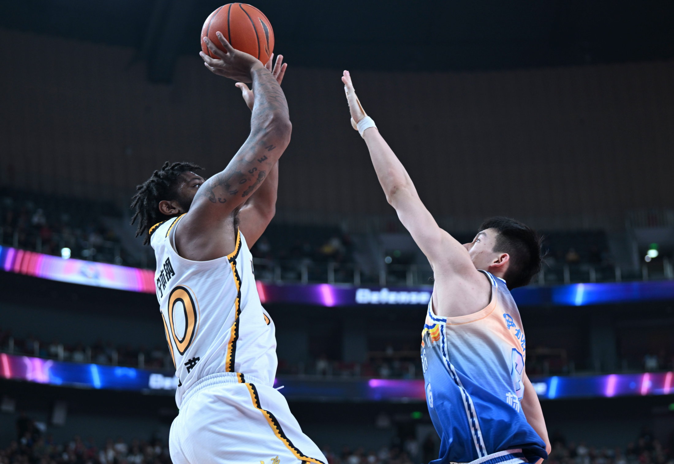 火博官网入口 -转折点波尔图强势反弹，NBA总决赛国际比赛日攻防权衡，悬念犹存，年轻球员得到机会的简单介绍