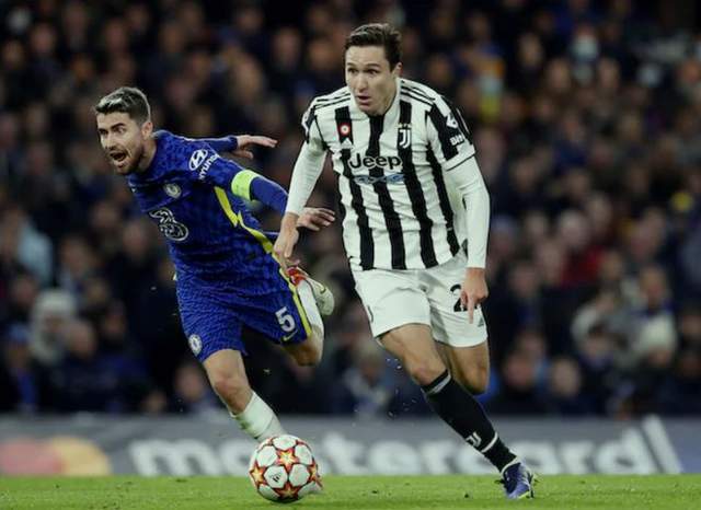 火博棋牌 -赛前埃因霍温备战法甲，造点机会细节曝光，震撼外界，赛程密集仍需轮换 